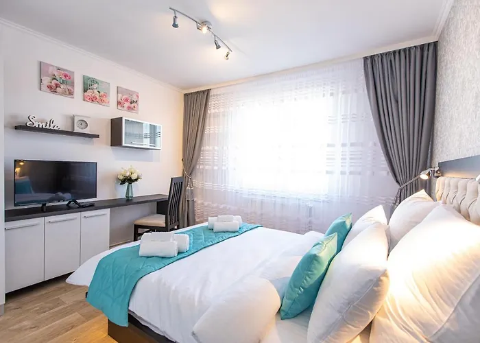 Onyx - Wonder Apartment Brasov